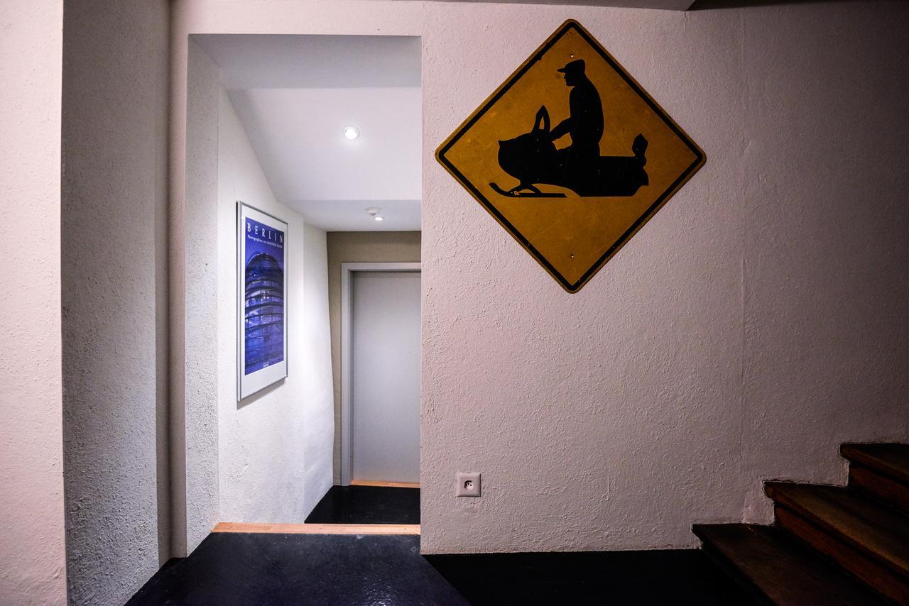 Aparthotel Hine Adon Freiburg im Üechtland Exterior foto