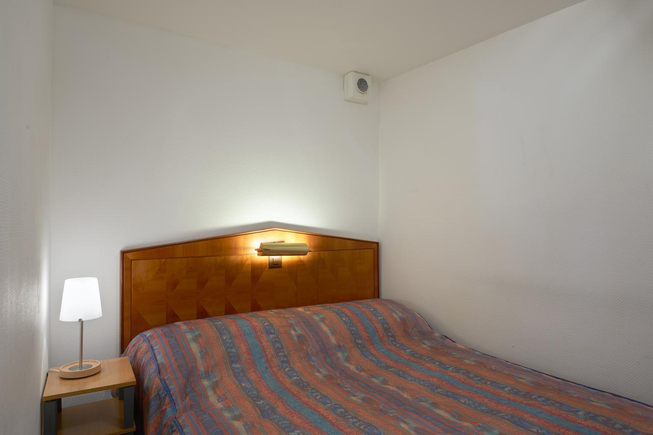 Aparthotel Hine Adon Freiburg im Üechtland Exterior foto