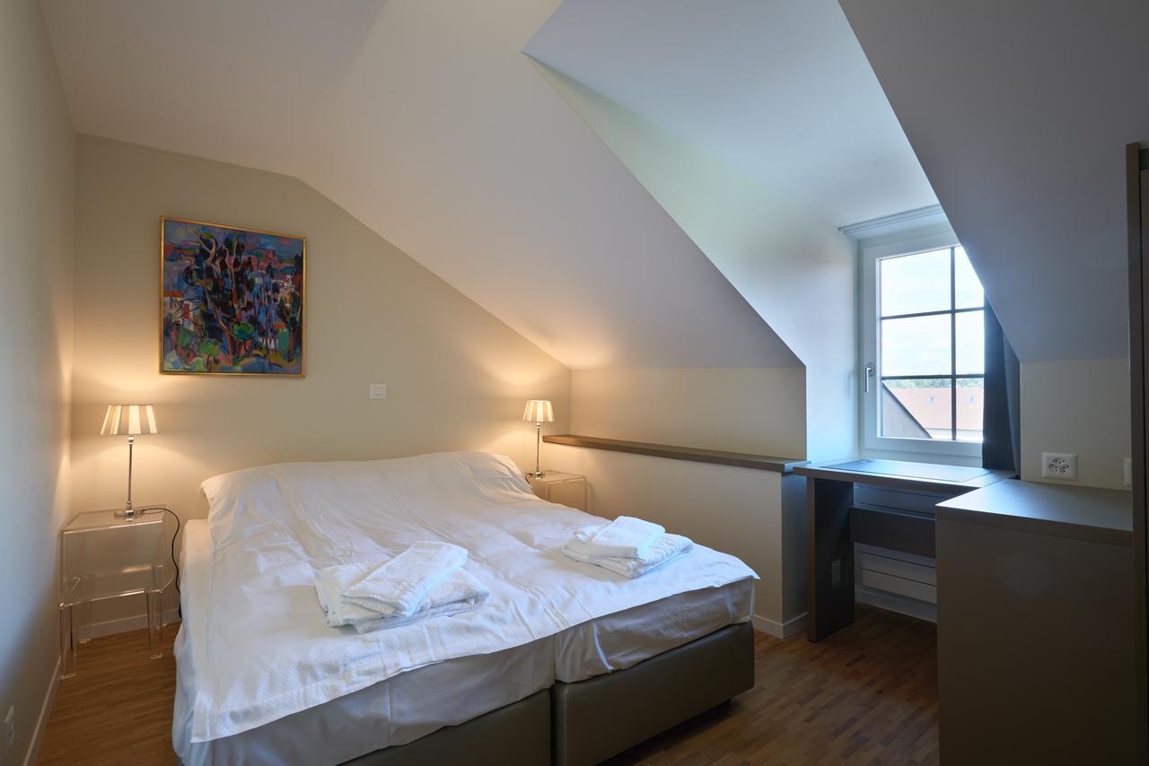Aparthotel Hine Adon Freiburg im Üechtland Exterior foto